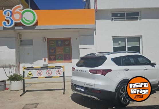 Camionetas - Jetour X70 2025 Nafta 16000Km - En Venta