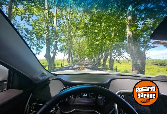 Camionetas - Jetour X70 2025 Nafta 16000Km - En Venta