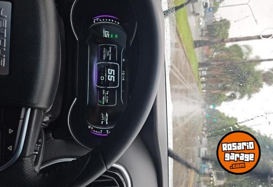 Camionetas - Jetour X70 2025 Nafta 20000Km - En Venta