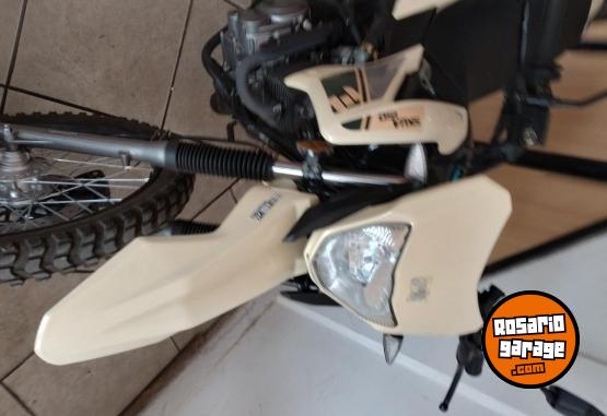 Motos - Motomel Skua 150 2025 Nafta 2000Km - En Venta