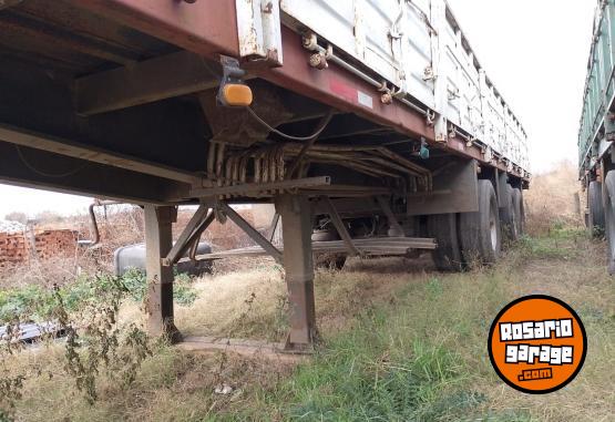 Camiones y Grúas - Semi cormetal - En Venta