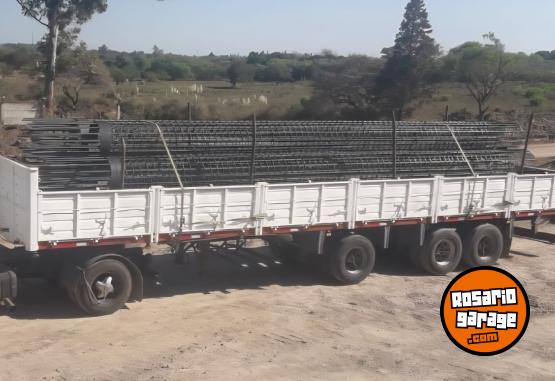 Camiones y Grúas - Semi cormetal - En Venta