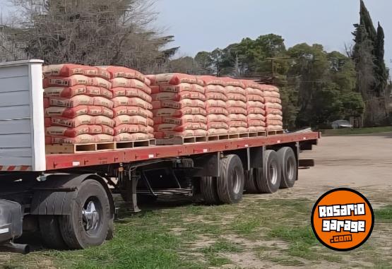 Camiones y Grúas - Semi cormetal - En Venta