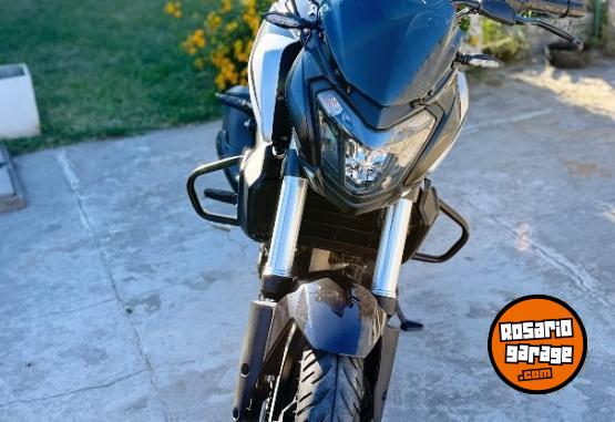 Motos - Bajaj Dominar 250 2023 Nafta 7300Km - En Venta