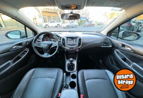 Autos - Chevrolet Cruze LT 2017 Nafta 100000Km - En Venta