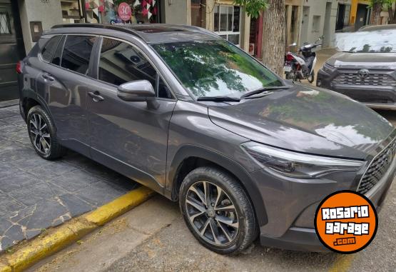 Autos - Toyota COROLLA CROSS SE-G 2022 Nafta 35000Km - En Venta