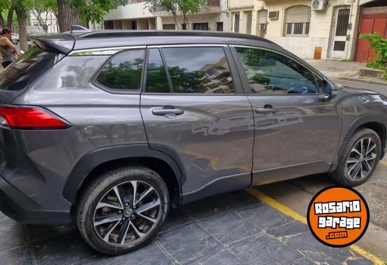 Autos - Toyota COROLLA CROSS SE-G 2022 Nafta 35000Km - En Venta