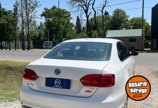 Autos - Volkswagen VENTO 2014 Diesel  - En Venta