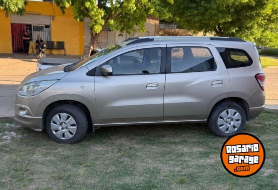 Autos - Chevrolet Spin LT 2013 GNC 160000Km - En Venta