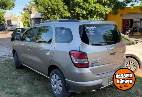 Autos - Chevrolet Spin LT 2013 GNC 160000Km - En Venta