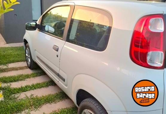 Autos - Fiat UNO 1.4 NOVO 2011 Nafta 174000Km - En Venta