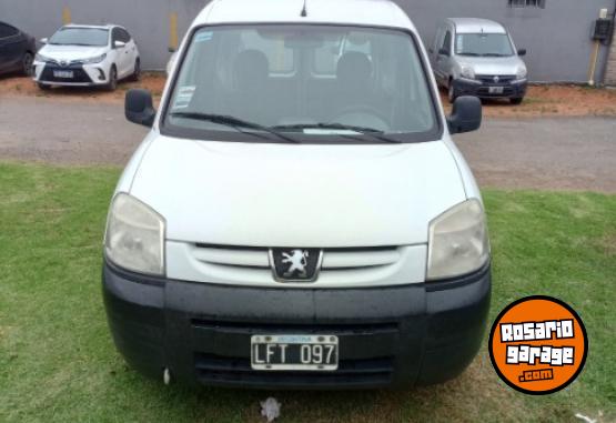 Utilitarios - Peugeot Parnert 2012 Diesel 190000Km - En Venta