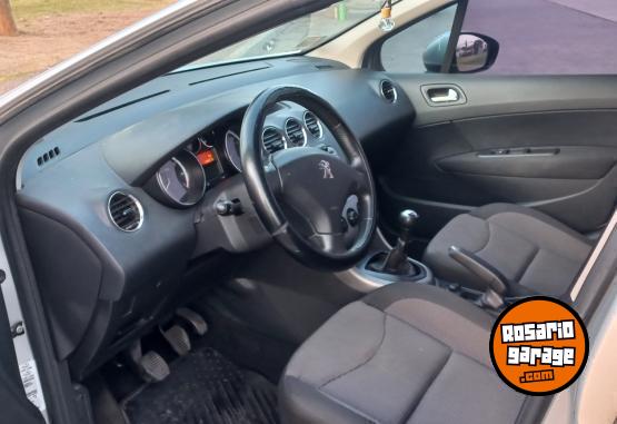 Autos - Peugeot 308 1.6 active 2015 Nafta 107000Km - En Venta