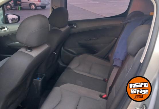 Autos - Peugeot 308 1.6 active 2015 Nafta 107000Km - En Venta