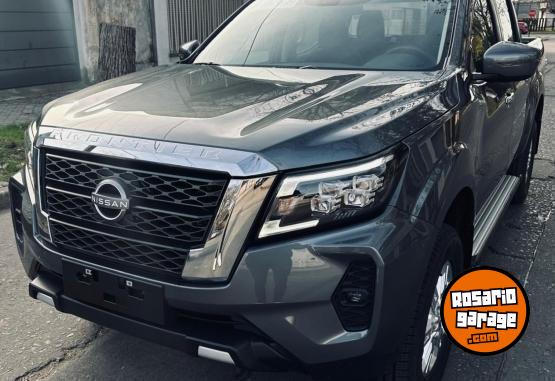 Camionetas - Nissan FRONTIER XE 2025 Diesel 4900Km - En Venta