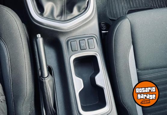 Camionetas - Nissan FRONTIER XE 2025 Diesel 4900Km - En Venta