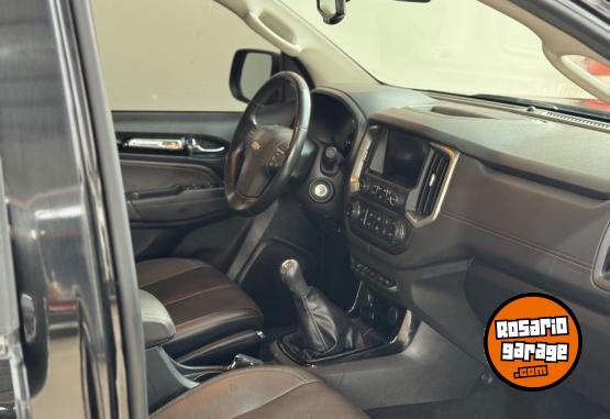 Camionetas - Chevrolet S10 High Country 2019 Diesel 80000Km - En Venta