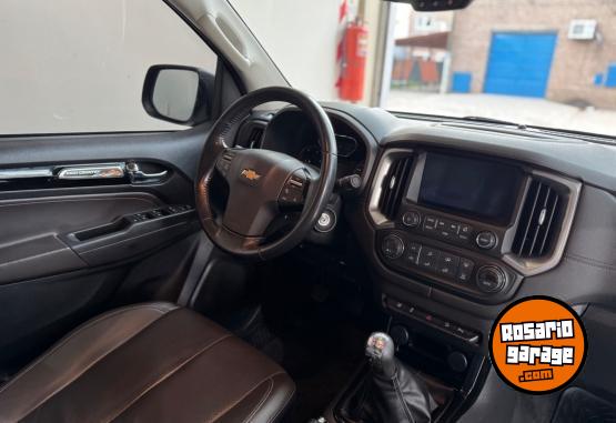 Camionetas - Chevrolet S10 High Country 2019 Diesel 80000Km - En Venta