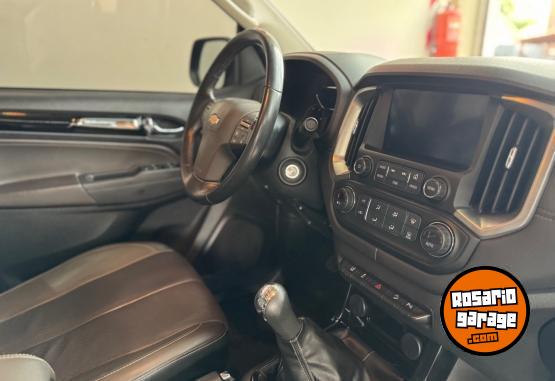Camionetas - Chevrolet S10 High Country 2019 Diesel 80000Km - En Venta