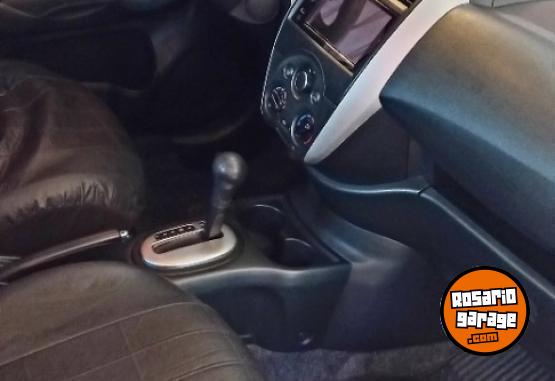 Autos - Nissan Versa 2020 Nafta 25000Km - En Venta