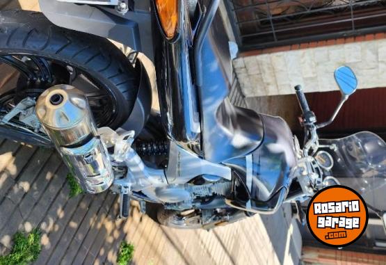 Motos - Yamaha Ybr 250 2015 Nafta 50000Km - En Venta