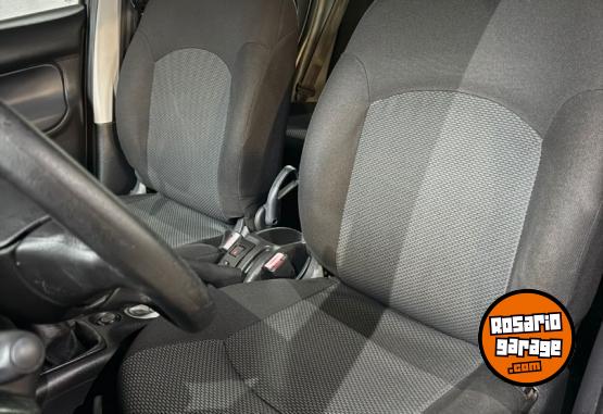 Autos - Peugeot 207 2014 Nafta 98230Km - En Venta