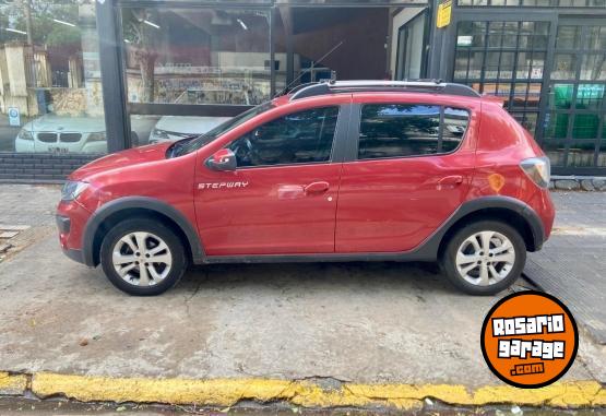 Autos - Renault Sandero  Stepway 2018 Nafta 120000Km - En Venta
