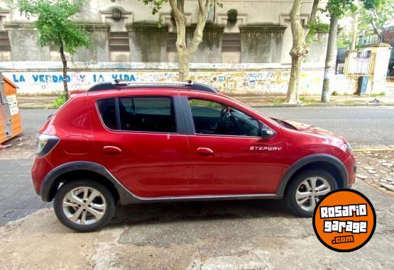 Autos - Renault Sandero  Stepway 2018 Nafta 120000Km - En Venta