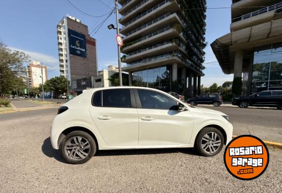 Autos - Peugeot 208 Feline 2021 Nafta 40000Km - En Venta