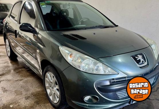 Autos - Peugeot 207 2011 Diesel 135000Km - En Venta