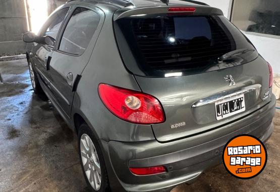 Autos - Peugeot 207 2011 Diesel 135000Km - En Venta