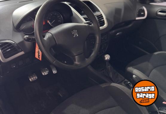 Autos - Peugeot 207 2011 Diesel 135000Km - En Venta