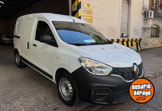 Utilitarios - Renault Kangoo Expresa Furgon 2019 Nafta 87000Km - En Venta