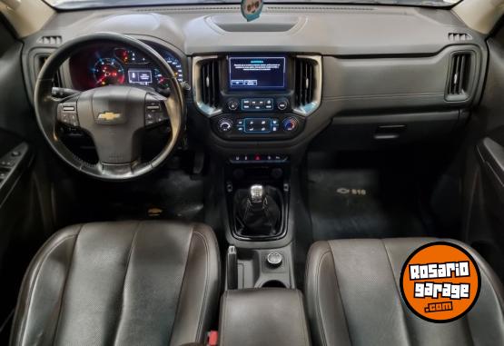 Camionetas - Chevrolet S10 HIGH COUNTRY 4X4 MT 2018 Diesel 134000Km - En Venta