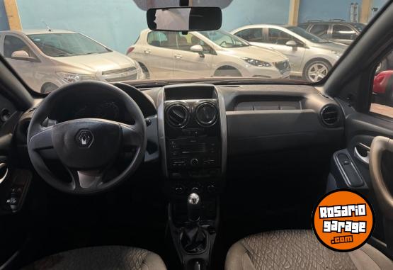 Autos - Renault Duster 2020 Nafta 100000Km - En Venta