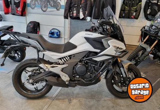 Motos - CF 700 MT 2024 Nafta 8826Km - En Venta