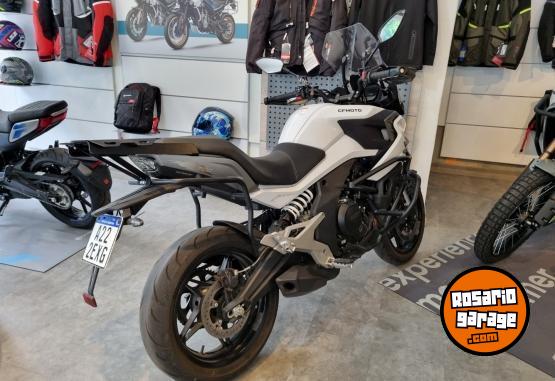 Motos - CF 700 MT 2024 Nafta 8826Km - En Venta
