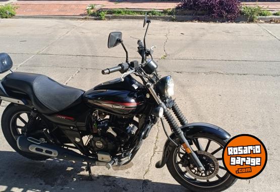Motos - Bajaj Avenger street 220 2018 Nafta 32000Km - En Venta