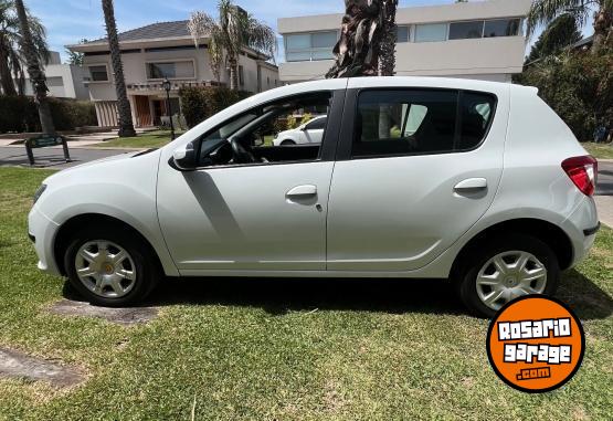Autos - Renault Sandero 2017 Nafta 83000Km - En Venta