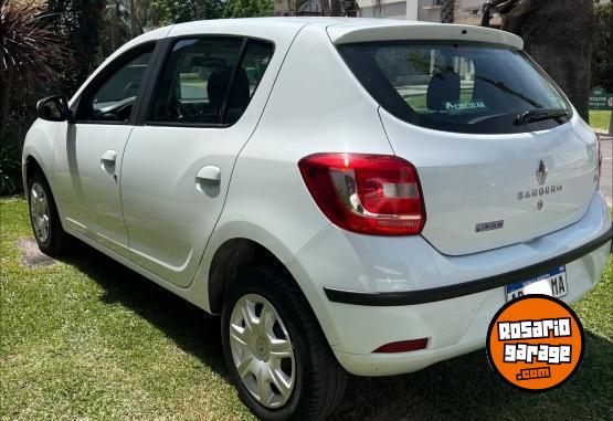 Autos - Renault Sandero 2017 Nafta 83000Km - En Venta