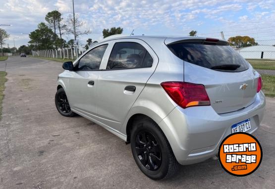 Autos - Chevrolet Onix 2020 Nafta 90000Km - En Venta