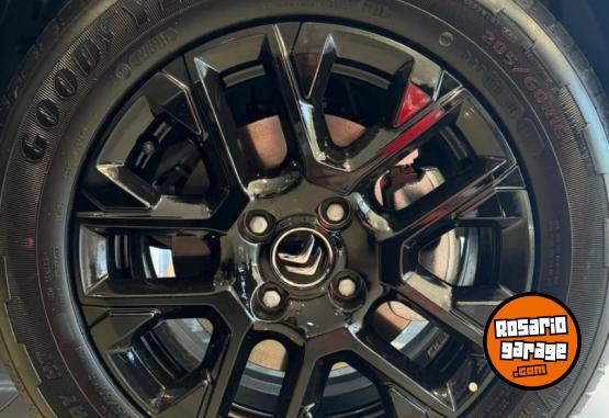 Autos - Citroen BASALT TURBO CVT 2025 Nafta 0Km - En Venta