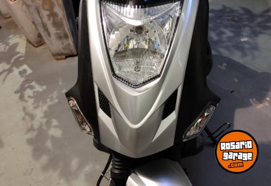 Motos - Kymco Agility 2022 Nafta 9800Km - En Venta