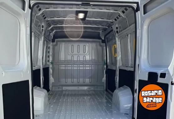 Utilitarios - Citroen JUMPER L3H2 HDI 140 VAN - 2025 Diesel 0Km - En Venta