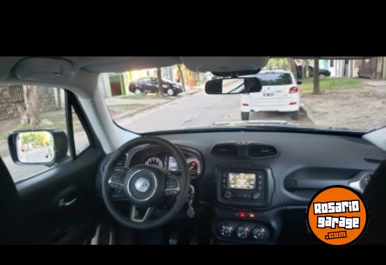 Camionetas - Chrysler Jeep renegade 2018 Nafta 70000Km - En Venta