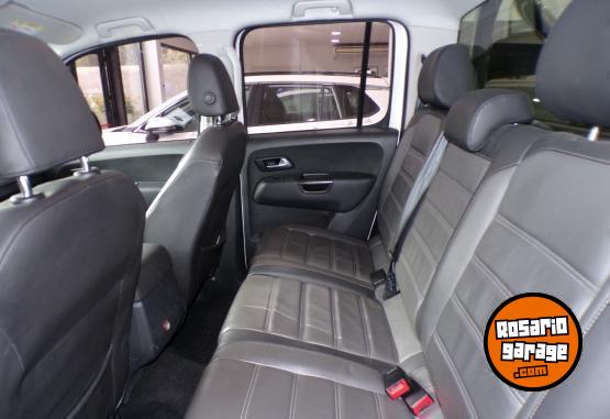 Camionetas - Volkswagen Amarok highline 4x2 2021 Diesel 96000Km - En Venta