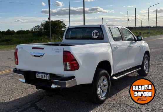 Camionetas - Toyota Hilux 2017 Diesel 200000Km - En Venta