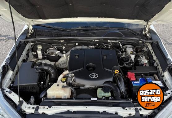 Camionetas - Toyota Hilux 2017 Diesel 200000Km - En Venta