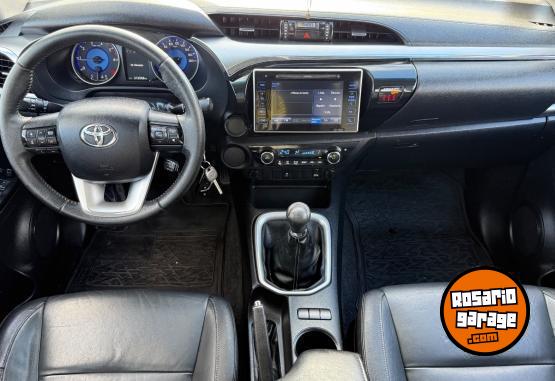 Camionetas - Toyota Hilux 2017 Diesel 200000Km - En Venta