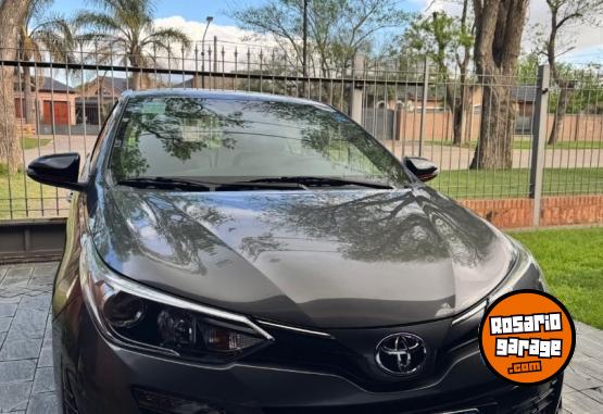 Autos - Toyota Yaris 2021 Nafta 53000Km - En Venta